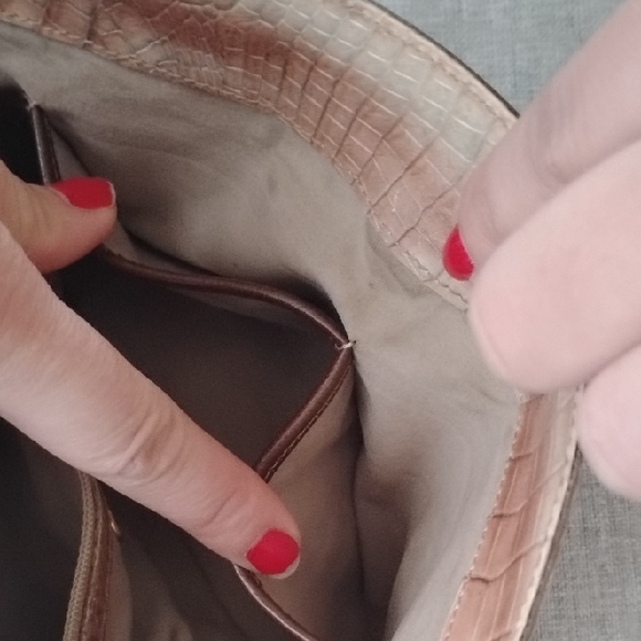 Brahmin Tan Embossed Leather Shoulder Bag - Picture 11 of 14